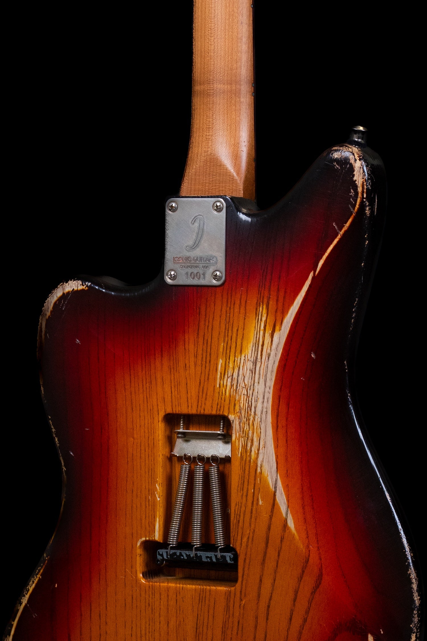 Cardiff Custom #1001